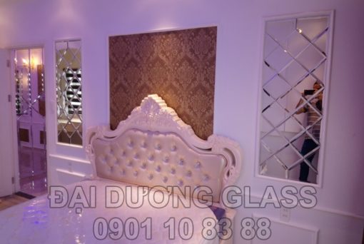 gương kính thủy trang trí phòng ngủ 3