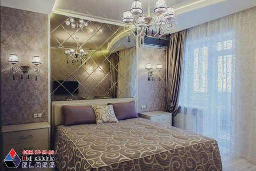 gương kính thủy trang trí phòng ngủ