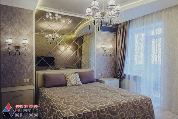 gương kính thủy trang trí phòng ngủ