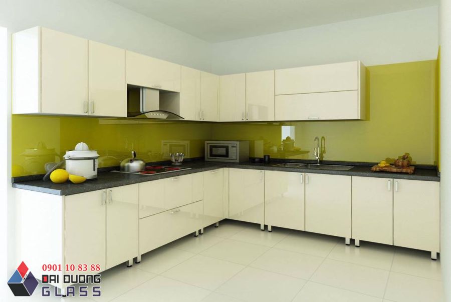 Kính ốp bếp sang trọng và hiện đại tại TPHCM