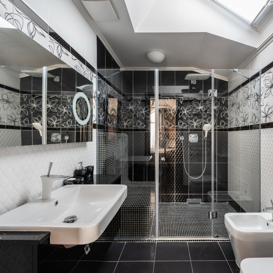 Phòng tắm kính tại Thủ Đức