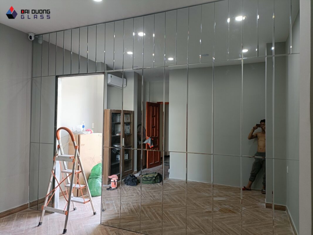 Kích thước gương 1 chiều