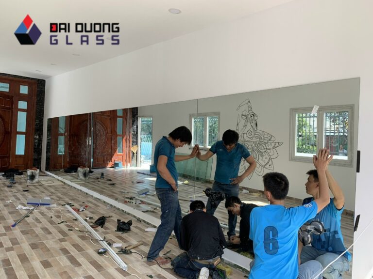 Mẫu gương soi khổ lớn đẹp