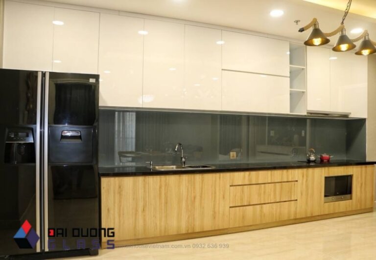 Kính Ốp Bếp Màu Xám Ghi