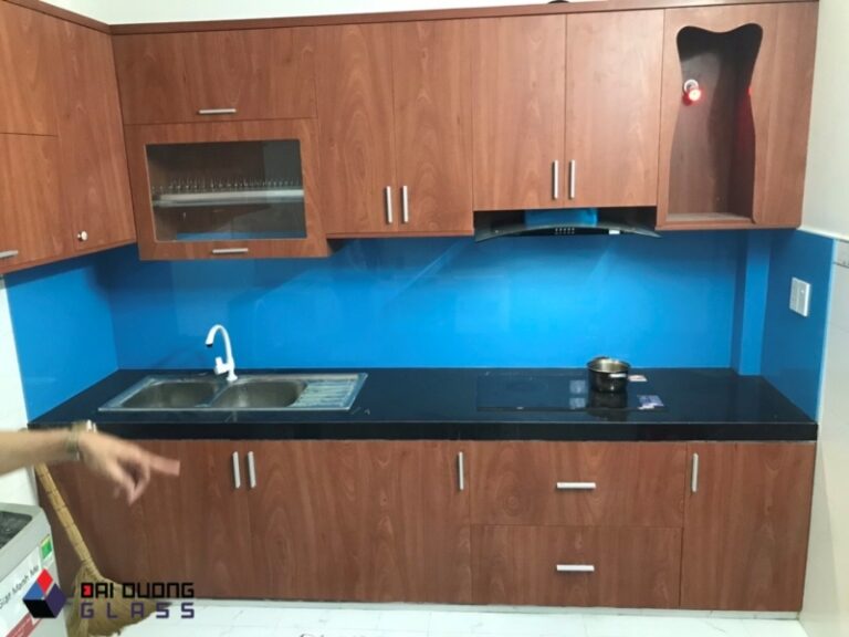 Mệnh Thủy hợp màu nào?