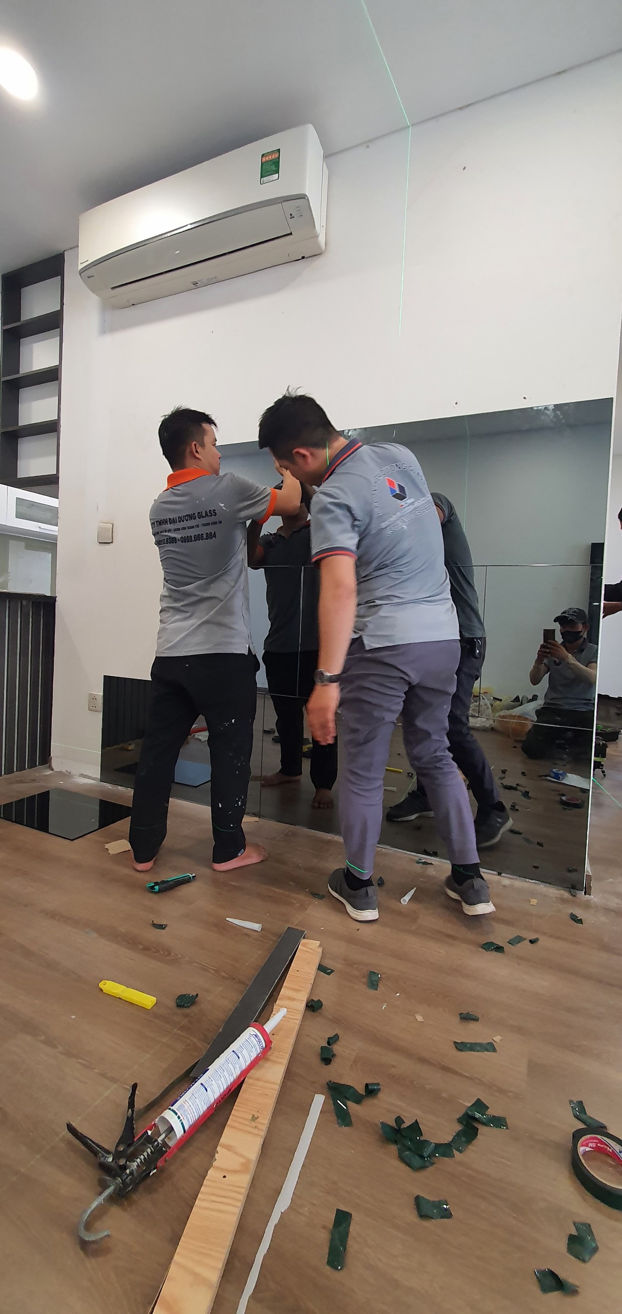 thi công gương ghép trang trí tại Chung Cư Hà Đô Centrosa, Đường 3/2, Quận 10