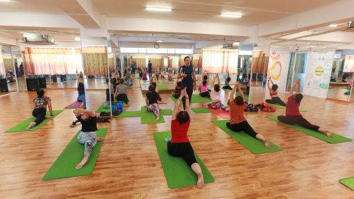 Gương Phòng Tập Yoga