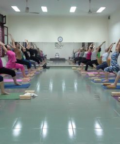 Gương Phòng Tập Yoga 3 Lắp gương phòng tập nhảy