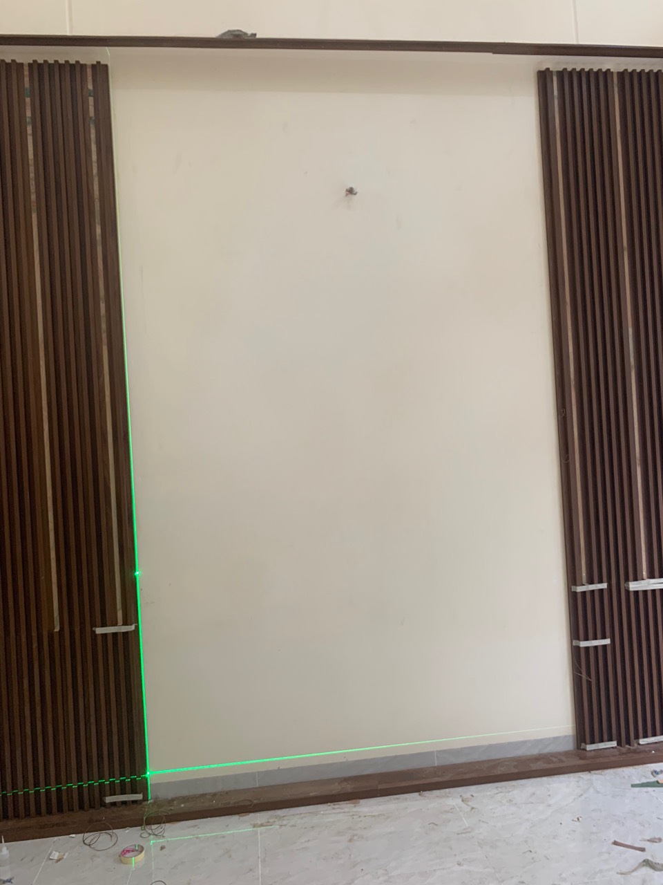 Gia Công Kính Theo Yêu Cầu