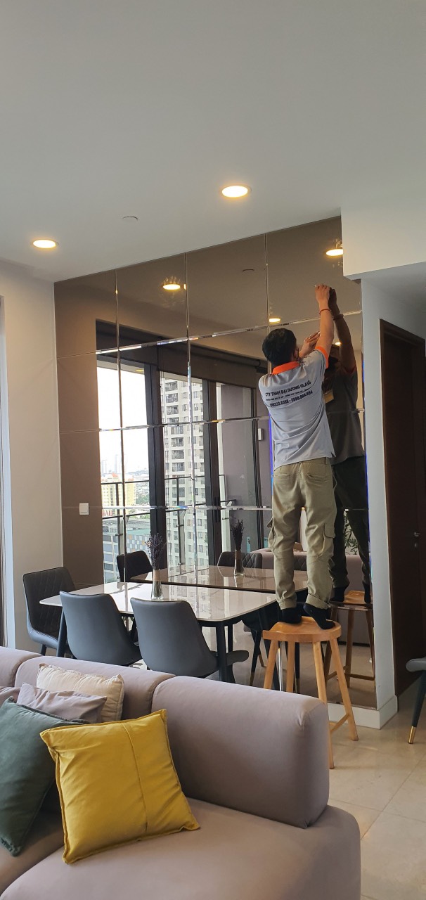 Thi công kính thuỷ ghép trang trí tại Thảo Điền