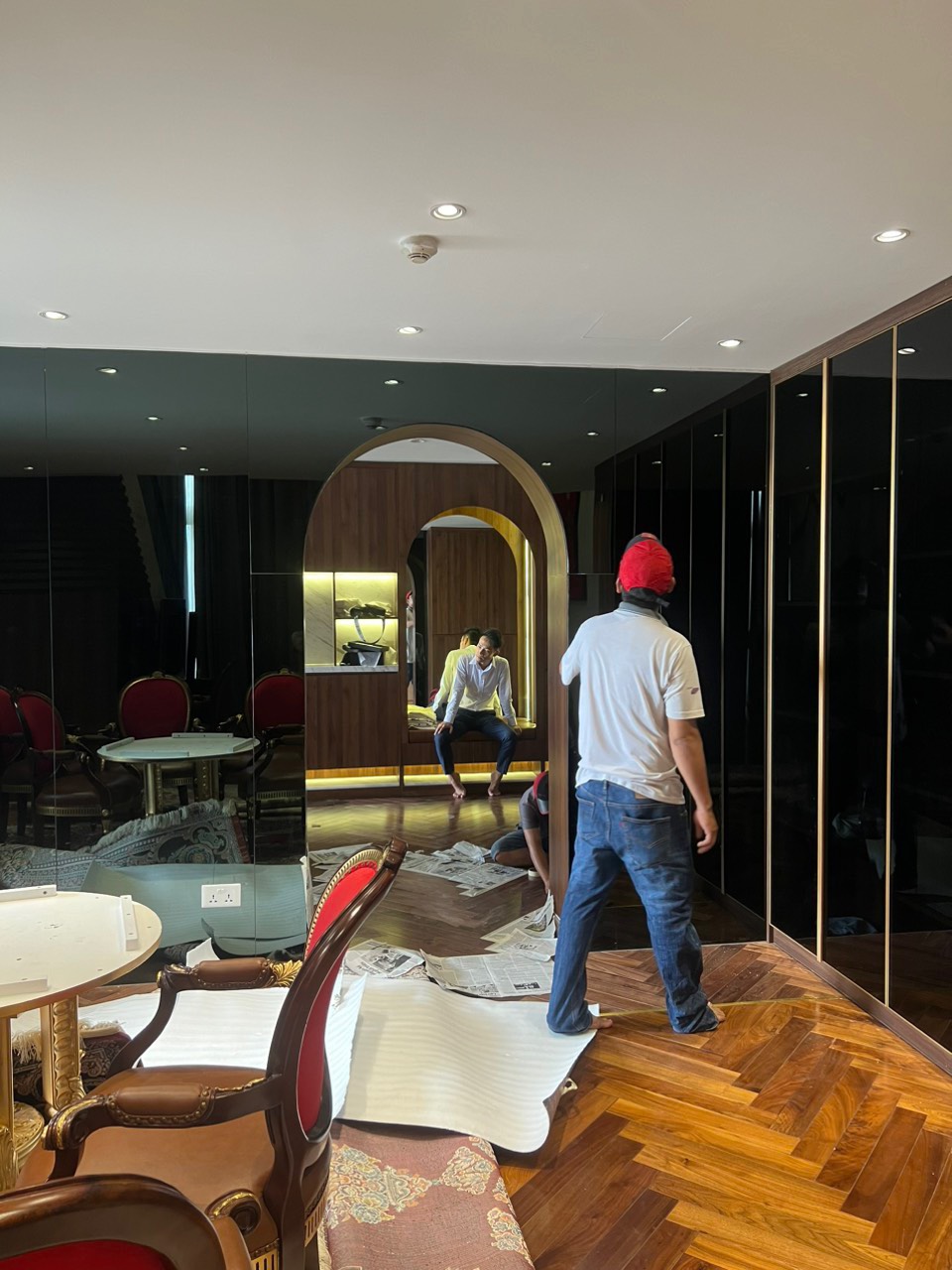 Thi Công Gương Tại Chung Cư The View Apartments At Riviera Poit, Quận 7 4 Thi công gương tại chung cư the view Apartments at Riviera Poit