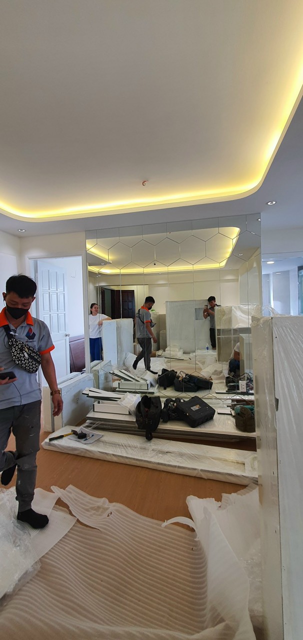 Lựa Chọn Phôi Kính và Cắt Theo Kích Thước