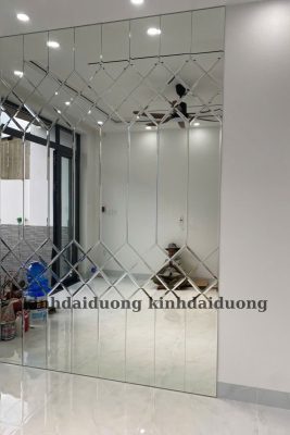 Thi công kính thủy trang trí tại Huỳnh Văn Bánh, Quận Phú Nhuận