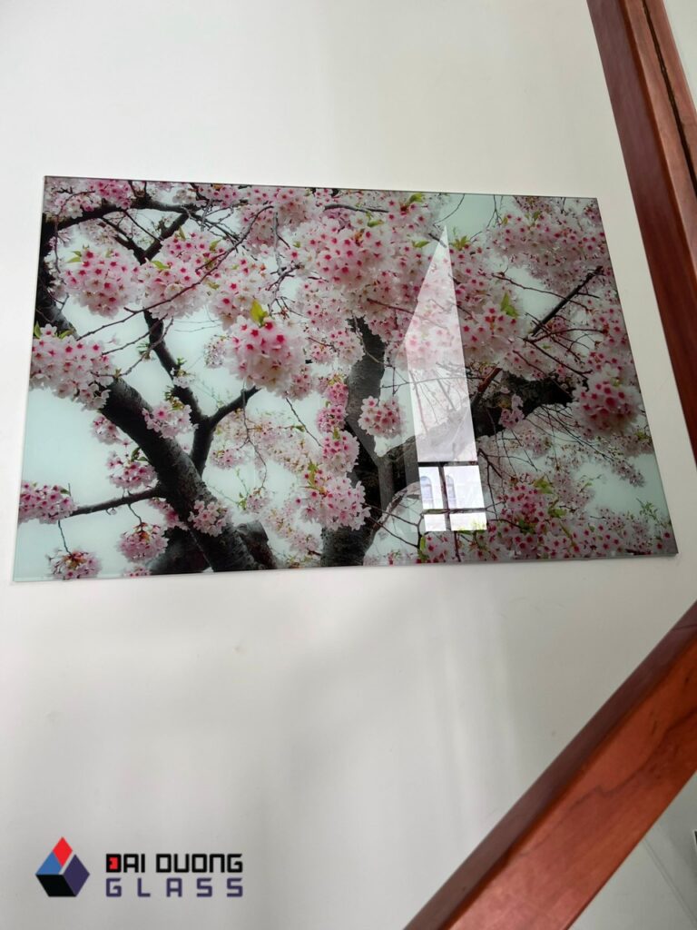 tranh kiính trang trí quận 9