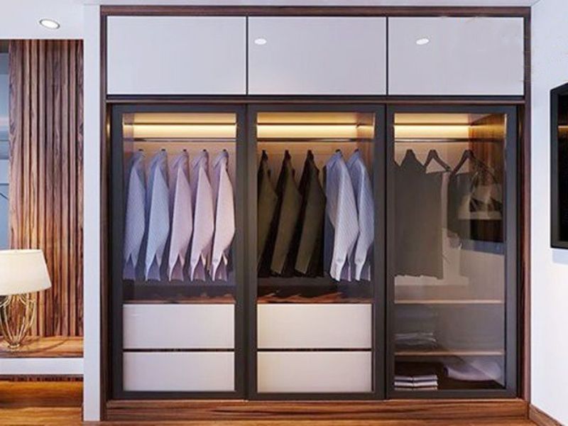 Tủ quần áo kính